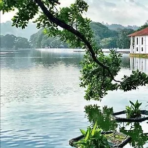Gasthuis Charlton Rest Kandy