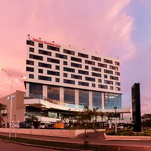 *** Hotel Hilton Garden Mexico